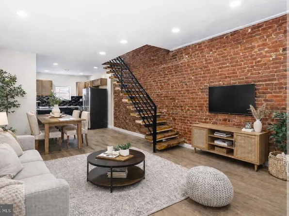 2437 S Beulah St, Philadelphia, PA 19148