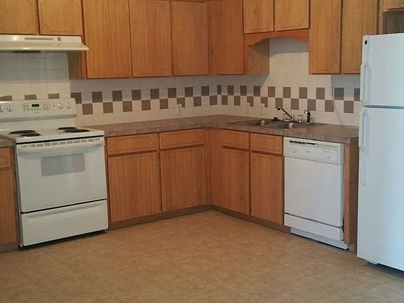 3rd image of 1615 Yuma Trl APT B