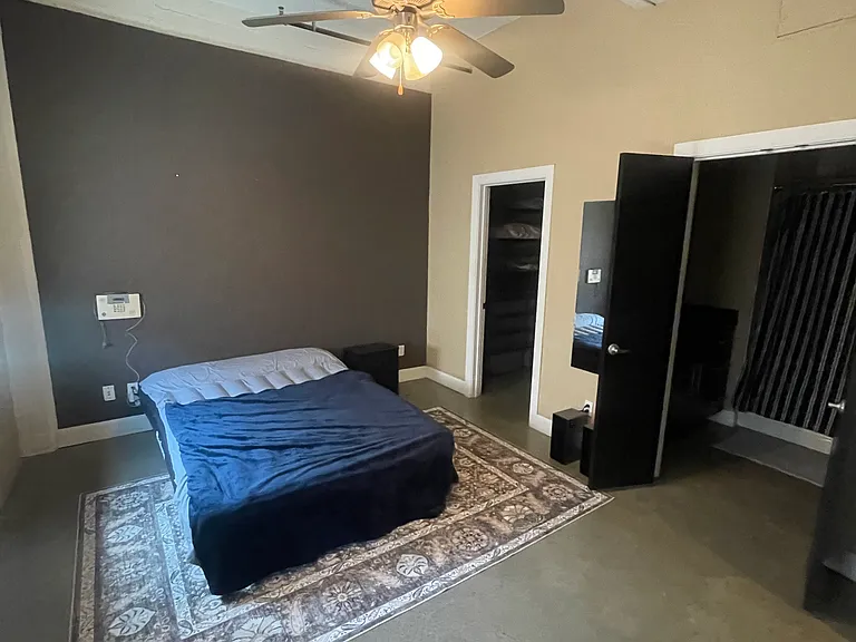 831 S Flores St #2204 — Photo 4