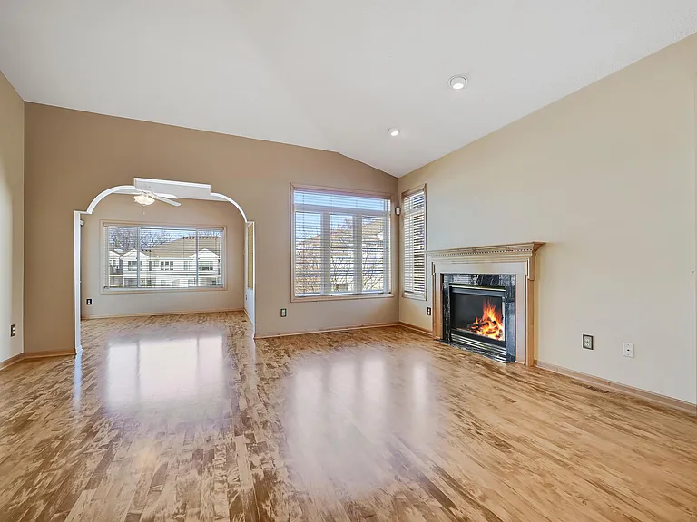 7950 Victoria Way — Photo 14