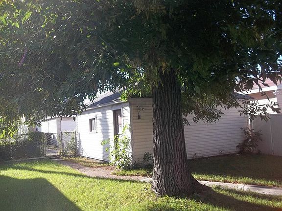 2nd image of 10544 S Avenue H