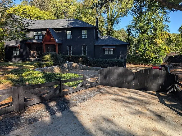 1219 Moores Mill Rd NW — Photo 58