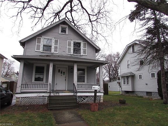 3rd image of 228 Iowa Ave