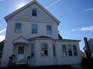 9 Moloney St, West Roxbury, MA 02132