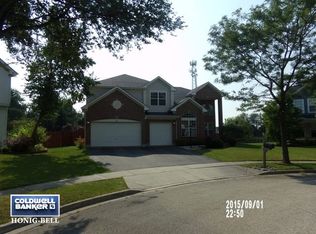 6 Butler Ct, Algonquin, IL 60102