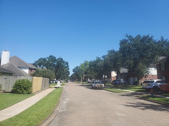 5th image of 3502 Wellington Dr