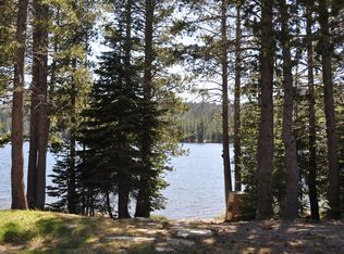 3259 Lake Dr, Soda Springs, CA 95728