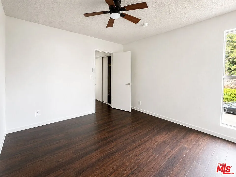 1 bed, 1.0 bath, 500 sqft, $1,950 — Photo 4