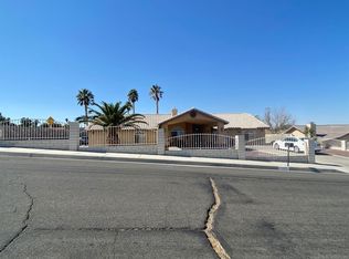 1380 Pine Ave, Barstow, CA 92311
