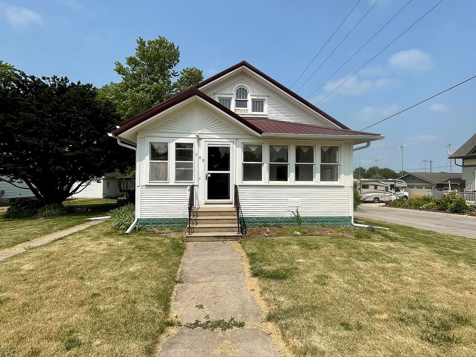 705 McKinley Ave, Lowden, IA 52255 Zillow
