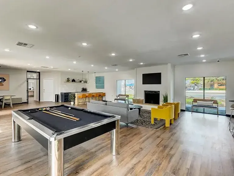 The Alista Apartments — Photo 9