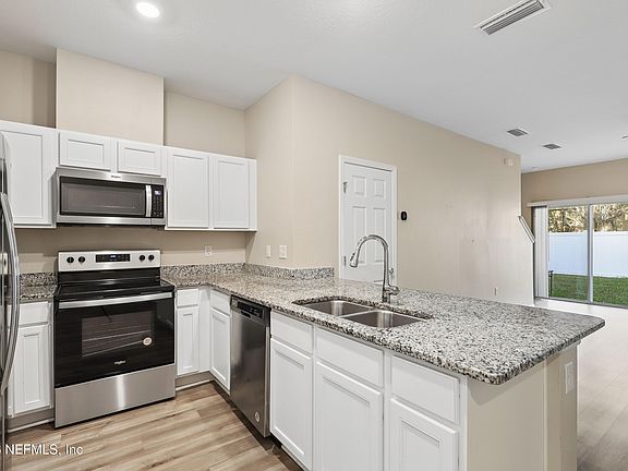 5th image of 11776 BEARDGRASS Way