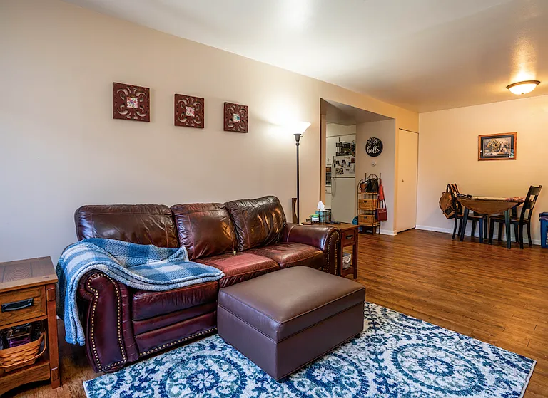 500 Indiana Ave #1 — Photo 3