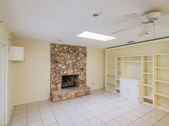2nd image of 8519 Butternut Blvd