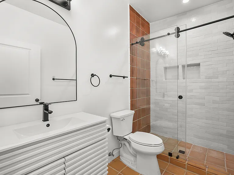 8331 Gonzaga Ave — Photo 24