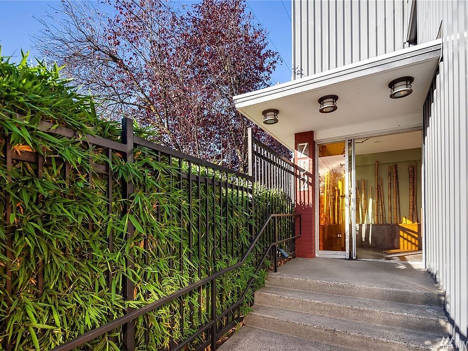 1st image of 752 Bellevue Ave E APT 311