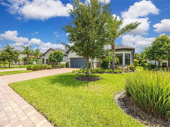 2nd image of 2738 Aviamar Cir