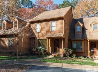 7651 Trowbridge Ct, Raleigh, NC 27613