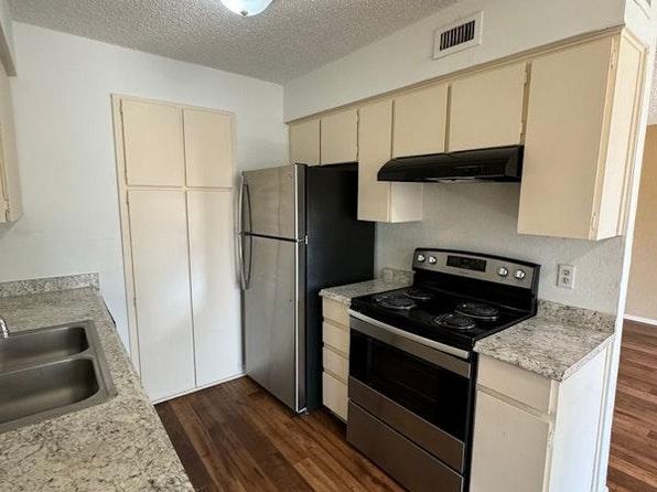 6601 & 6701 May Dr #13A