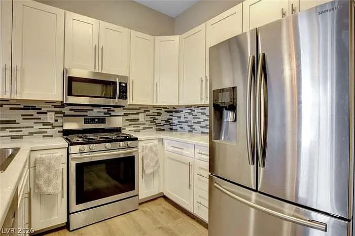 2890 Red Rooster Ct — Photo 30