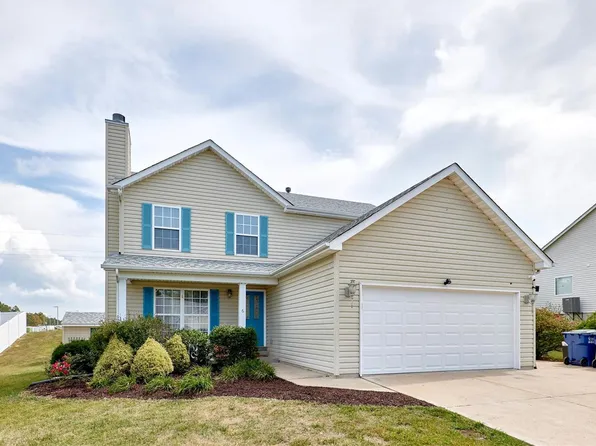 6 Thoroughbred Dr, Wright City, MO 63390