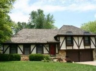 812 E Sunrise St, Derby, KS 67037