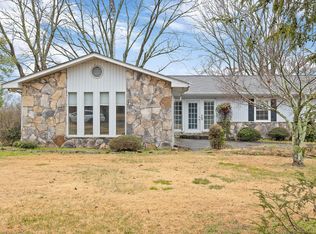 304 Lakeview Dr SE, Dalton, GA 30721