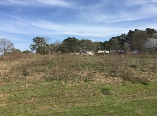 9 McAndrews Dr, Laurel, MS 39443