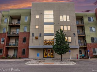 630 S Garfield Ave #202, Traverse City, MI 49686
