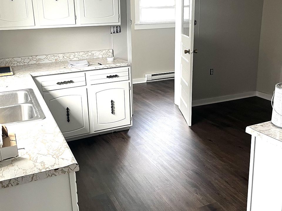 577-front-st-1-mount-pleasant-pa-15666-zillow