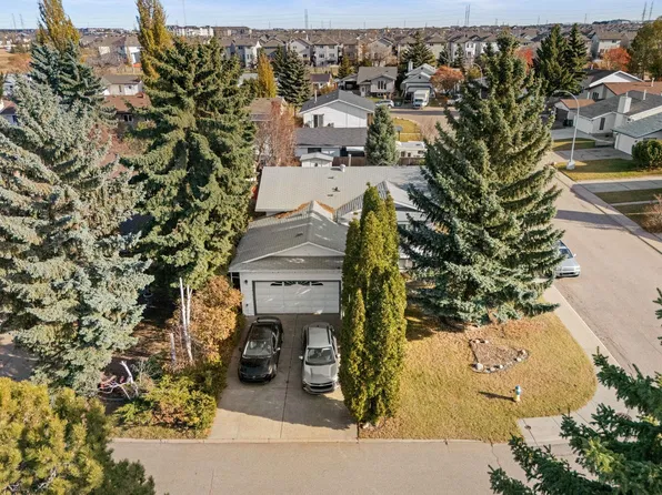 3508 20th Ave NW, Edmonton, AB T6L 3E1