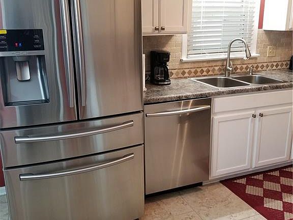 5th image of 4616 Woodland Hills Dr