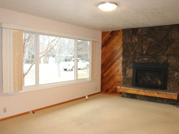 3rd image of 1303 Eldorado Dr
