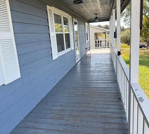 2nd image of 1408 Blue Forest Ln