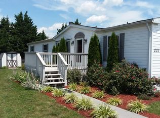 227 Vine Cir, Martinsburg, WV 25405