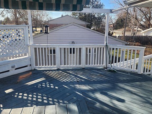 3rd image of 28621 Milton Ave