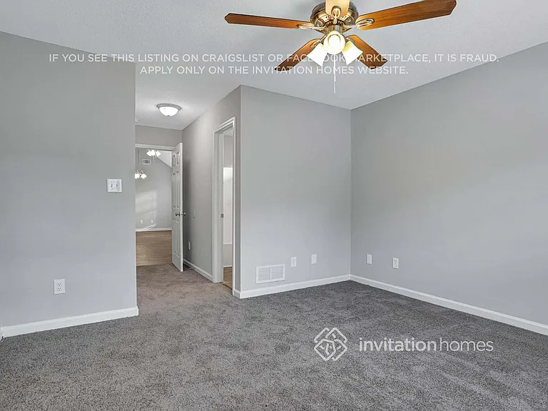 1092 Abington Ct — Photo 14