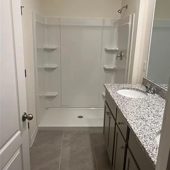 2646 Angel Falls Dr — Photo 16