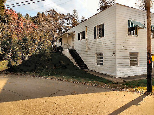 1st image of 969 Ash St