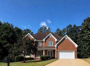 35 Parkview Trace Pass SW, Lilburn, GA 30047