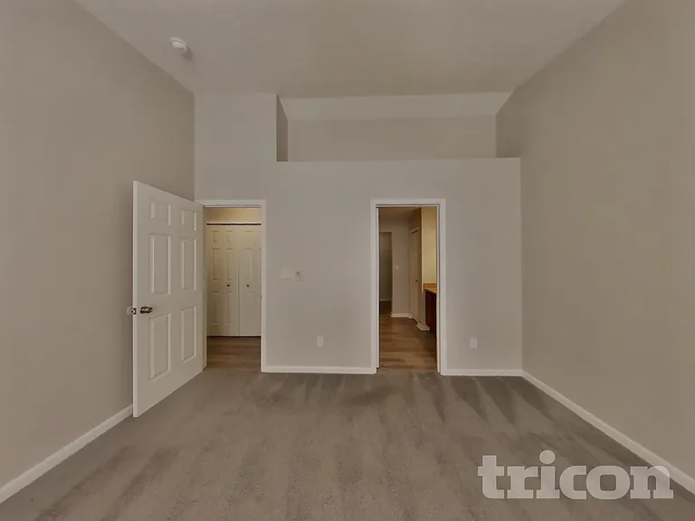 2497 Foxtail Dr — Photo 6