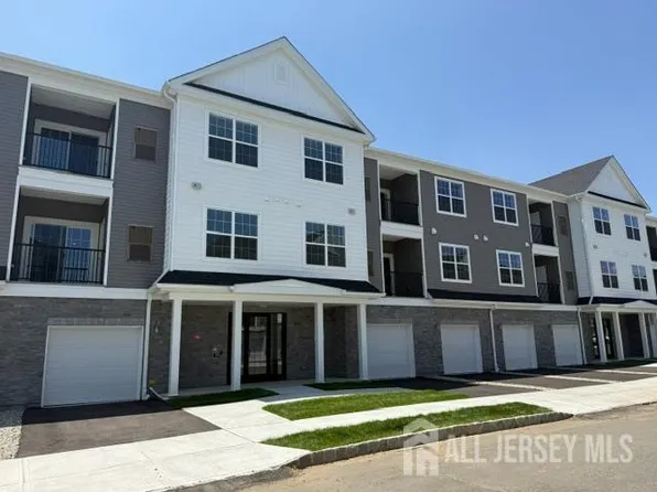 29104 Radford Ct, Monroe Township, NJ 08831