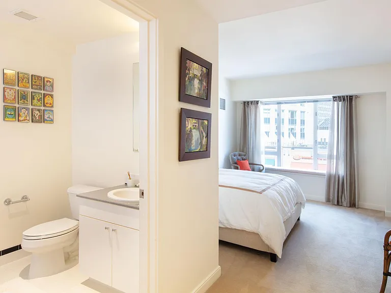 The Colonnade Residences — Photo 19