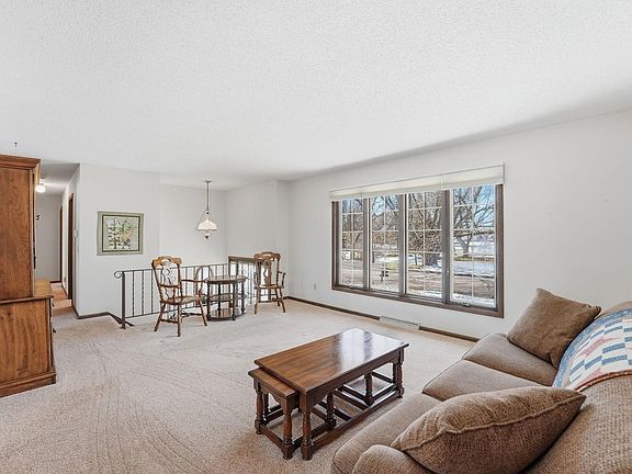 5th image of 1306 Woods Cir