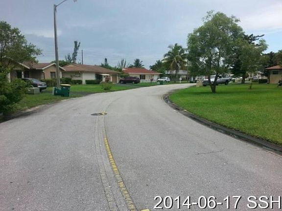 4th image of 8104 NW 91st Ave