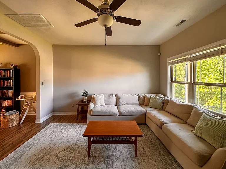 267 High Leaf Dr — Photo 6