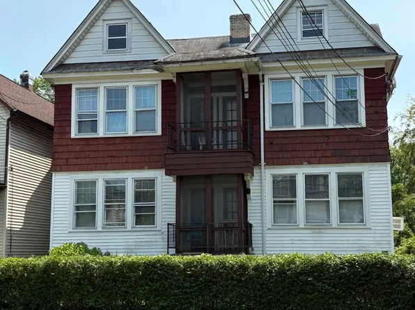 214 Montgomery St, Highland Park, NJ 08904