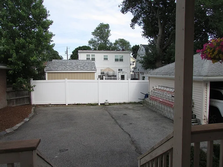 115 E Elm Ave #115 — Photo 18
