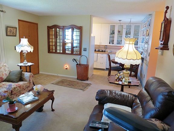 4th image of 1100 7th Ave SE APT 4