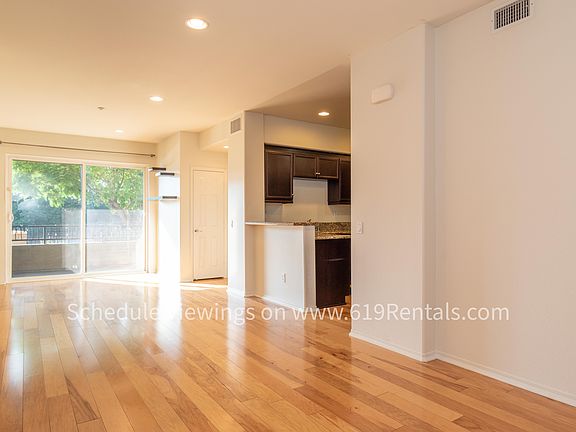 3rd image of 4090 Union Square Ln